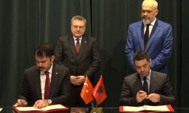 Ndertimi i 500 shtepive nga Turqia- Ministri i Jashtem Turk zbulon nisjen e punimeve